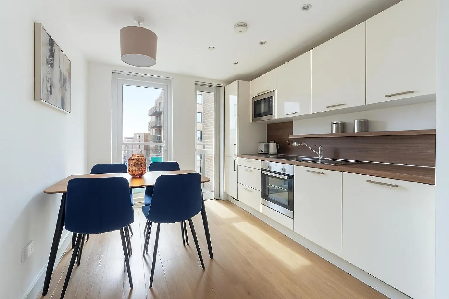 Modern Flat In Bromley By Bow Apartment London United Kingdom